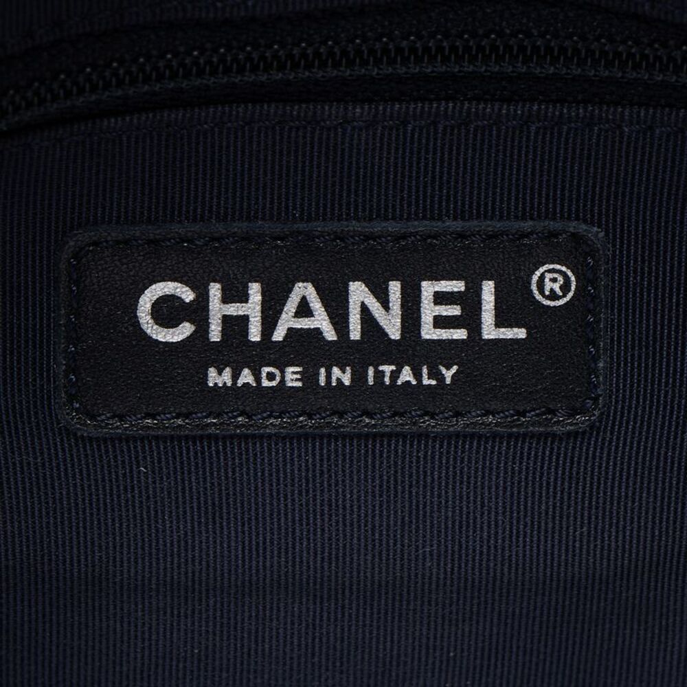 Chanel Aged Calfskin Gabrielle Medium Hobo - Picture 8 of 14
